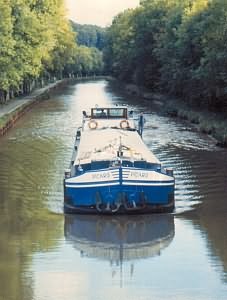 le Picaro en 1989 dans le canal des Vosges